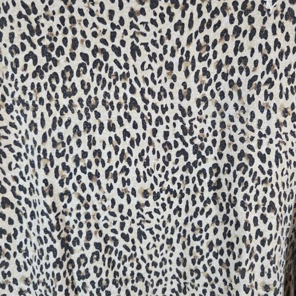 Women's shirt top small, tan with black dots, cheetah print brand obey - Picture 2 of 11